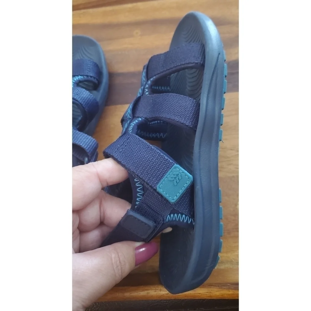 All in Motion Boys' Ankle Strap Lumi Savanna
